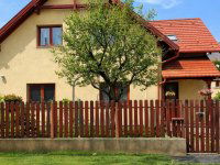 Eladó családi ház, III. kerületben 180 M Ft, 5 szobás