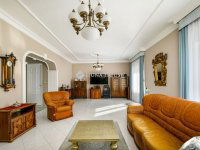 Eladó családi ház, Salgótarjánban 99 M Ft, 7 szobás