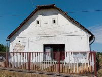 Eladó családi ház, Pincehelyen 9.9 M Ft, 2 szobás