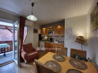 Eladó családi ház, Hévízen 275 M Ft, 14 szobás