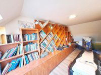 Eladó családi ház, Szolnokon 95 M Ft, 9 szobás