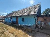 Eladó családi ház, Kállón 8.9 M Ft, 2 szobás