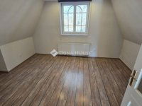 Eladó családi ház, Kecskeméten 240 M Ft, 6 szobás