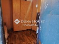 Eladó ikerház
