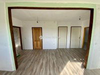 Eladó családi ház, Mecseknádasdon 63.525 M Ft, 6 szobás