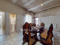 Eladó családi ház, Érpatakon 35 M Ft, 4 szobás