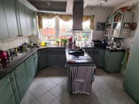 Eladó családi ház, II. kerületben 429.9 M Ft, 6 szobás