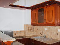 Kiadó téglalakás, albérlet