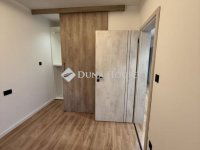 Eladó téglalakás, Pécsett 84.9 M Ft, 3 szobás