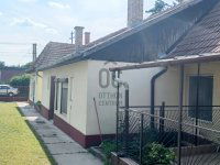 Eladó családi ház, Pécelen 37.9 M Ft, 2 szobás