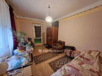 Eladó családi ház, Kisújszálláson 13 M Ft, 1+1 szobás