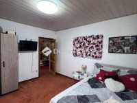 Eladó családi ház, Vecsésen 159 M Ft, 5 szobás