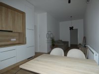 Eladó téglalakás, Pécsett 69.9 M Ft, 2 szobás