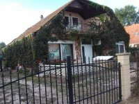 Eladó családi ház, Táborfalván 89 M Ft, 6 szobás
