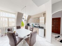 Eladó családi ház, Budaörsön 189.9 M Ft, 6 szobás