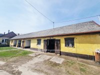 Eladó családi ház, Kunszentmiklóson 94.99 M Ft, 5 szobás