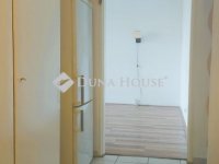 Eladó panellakás, Pécsett 45 M Ft, 2 szobás