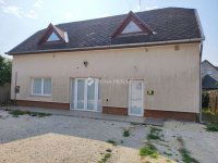 Eladó családi ház, Gyálon 89 M Ft, 1 szobás