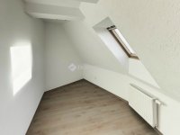 Eladó téglalakás, Kecskeméten 64.9 M Ft, 6 szobás