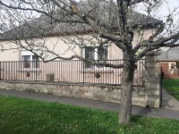 Eladó családi ház, Borzaváron 49.9 M Ft, 3 szobás