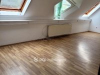 Eladó családi ház, Mogyoródon 378 M Ft, 1 szobás