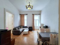 Eladó téglalakás, V. kerületben, Kálmán Imre utcában 92.8 M Ft