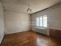 Eladó családi ház, Szentendrén 98 M Ft, 3 szobás