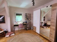 Eladó családi ház, Szegeden 210 M Ft, 6 szobás