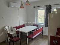 Eladó családi ház, Tápiószentmártonon 39.9 M Ft, 4 szobás