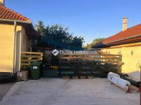 Eladó üzlethelyiség, Bugyin 98.9 M Ft, 1 szobás