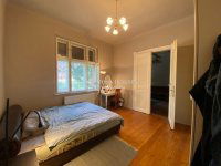 Eladó családi ház, XV. kerületben 114.9 M Ft, 6 szobás