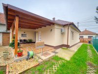 Eladó családi ház