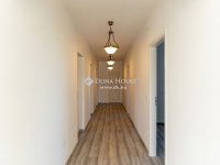 Eladó családi ház, Pomázon 199 M Ft, 5 szobás