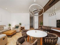 Eladó téglalakás, V. kerületben 225 M Ft, 3 szobás