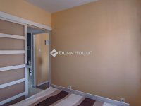 Eladó panellakás, III. kerületben 76.5 M Ft, 2+1 szobás