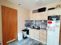 Eladó családi ház, Vecsésen 73.5 M Ft, 7 szobás