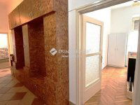 Eladó téglalakás, Szombathelyen 69 M Ft, 4 szobás