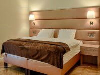 Kiadó téglalakás, albérlet, VII. kerületben, Dohány utcában