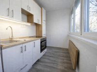 Eladó téglalakás, Pécsett 58.9 M Ft, 2+1 szobás