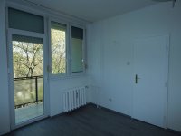 Eladó téglalakás, Tatabányán 36.9 M Ft, 1 szobás