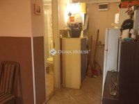 Eladó családi ház, Zalaegerszegen 15.7 M Ft, 1 szobás