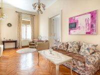 Eladó téglalakás, V. kerületben 149 M Ft, 2 szobás