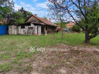 Eladó családi ház, Újszászon 15.9 M Ft, 3 szobás