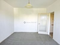 Eladó panellakás, Pécsett 34.9 M Ft, 2 szobás