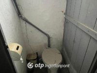 Eladó téglalakás, Pápán 12.9 M Ft, 1 szobás