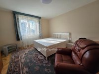 Kiadó téglalakás, albérlet, Debrecenben 220 E Ft / hó, 3 szobás