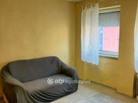 Eladó családi ház, Pécsett 79 M Ft, 2+1 szobás