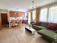 Eladó téglalakás, Szegeden 82 M Ft, 3 szobás