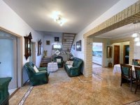 Eladó családi ház, Lajosmizsén 69.9 M Ft, 5 szobás