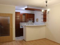 Kiadó téglalakás, albérlet